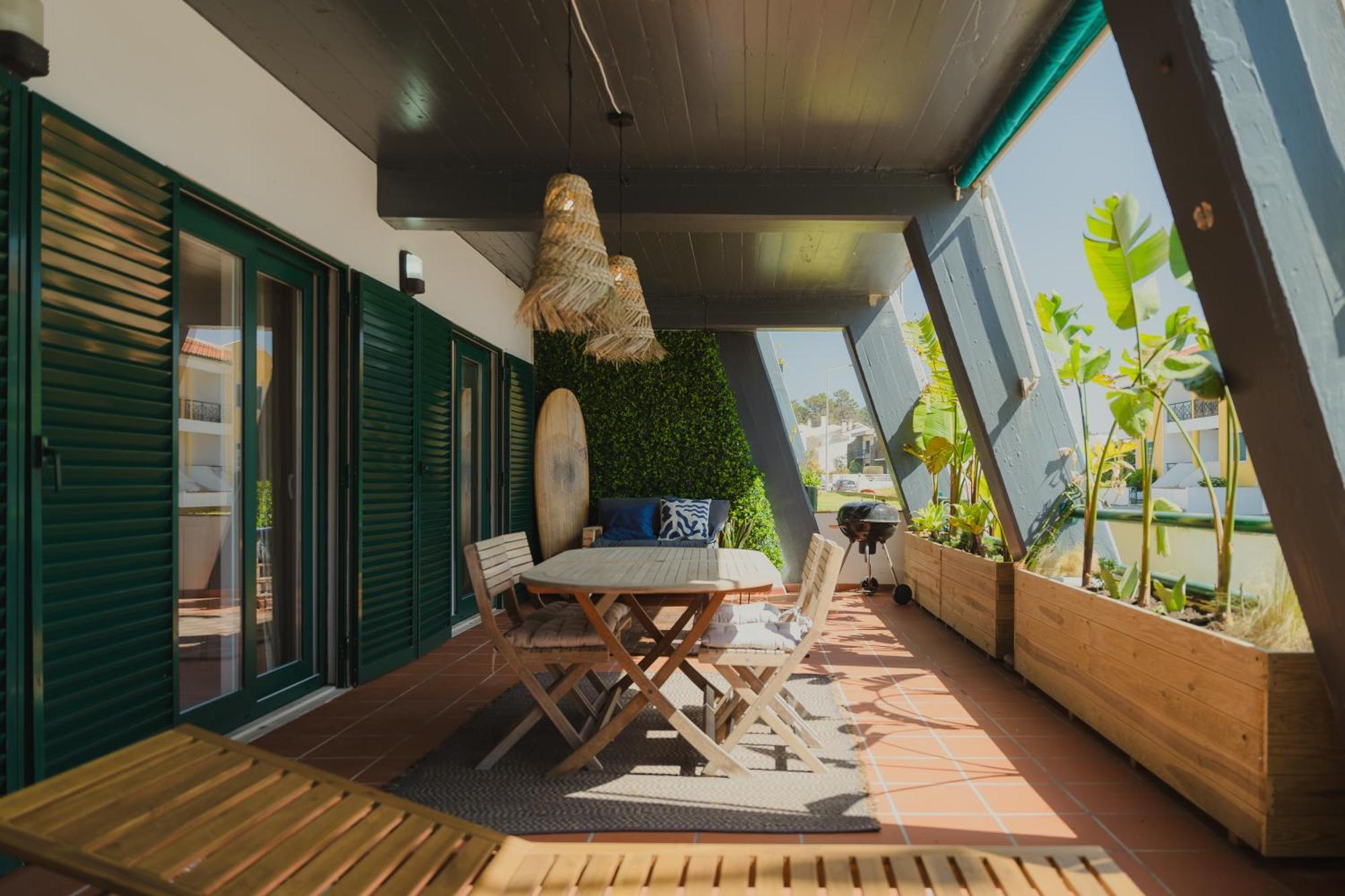 Surf Guesthouse - 7Min Walk To The Beach 帕塔亚什 外观 照片